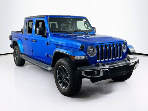 Used 2021 Jeep Gladiator Overland w/ Popular Equipment Package image 3