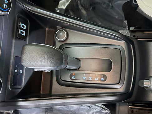 Used 2021 Ford EcoSport S image 20