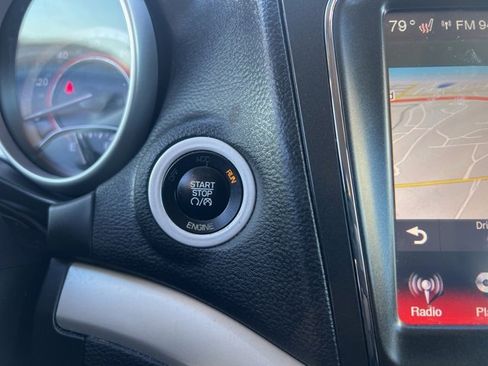 Used 2015 Dodge Journey R/T w/ Flexible Seating Group image 29