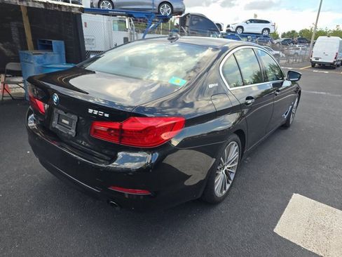 Used 2018 BMW 530e image 2