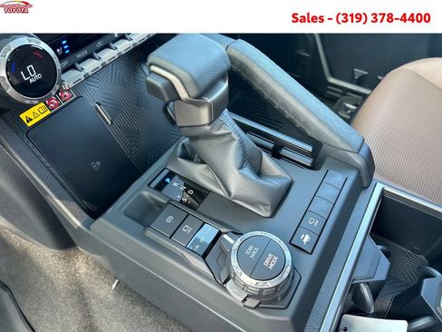 New 2026 Toyota 4Runner Limited AWD/4WD image 19