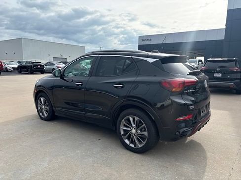 Used 2021 Buick Encore GX Select w/ Experience Buick Package FWD image 4