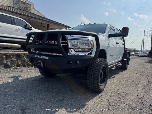 Used 2021 RAM 3500 Tradesman w/ Chrome Appearance Group AWD/4WD image 3