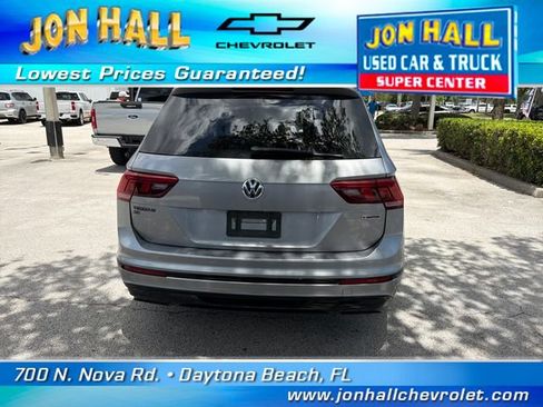 Used 2021 Volkswagen Tiguan SE R-Line AWD/4WD image 7