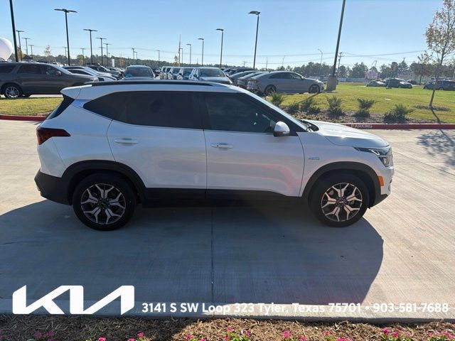 Certified 2021 Kia Seltos EX AWD/4WD image 13