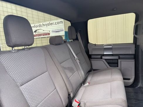 Used 2019 Ford F350 XLT w/ XLT Premium Package AWD/4WD image 12