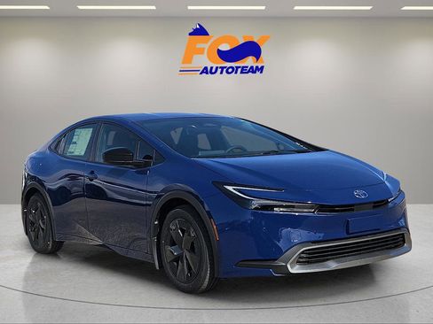 Used 2026 Toyota Prius Plug-In Hybrid image 6