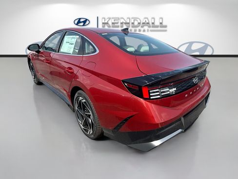 New 2026 Hyundai Sonata SEL FWD image 4