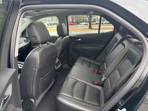 Used 2020 Chevrolet Equinox Premier image 10