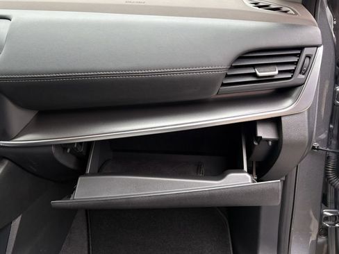 Certified 2023 Nissan Rogue SV image 32