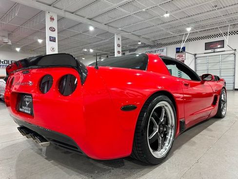 Used 2003 Chevrolet Corvette Z06 w/ Memory Package, 3 Drivers RWD image 3