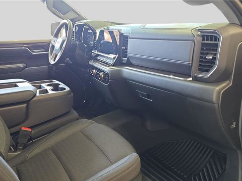 Used 2023 GMC Sierra 1500 Elevation image 16