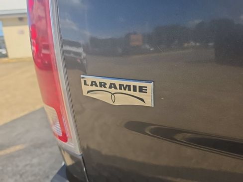 Used 2017 RAM 2500 Laramie w/ Off Road Package AWD/4WD image 16