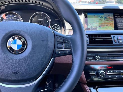 Used 2015 BMW 528i Sedan RWD image 25