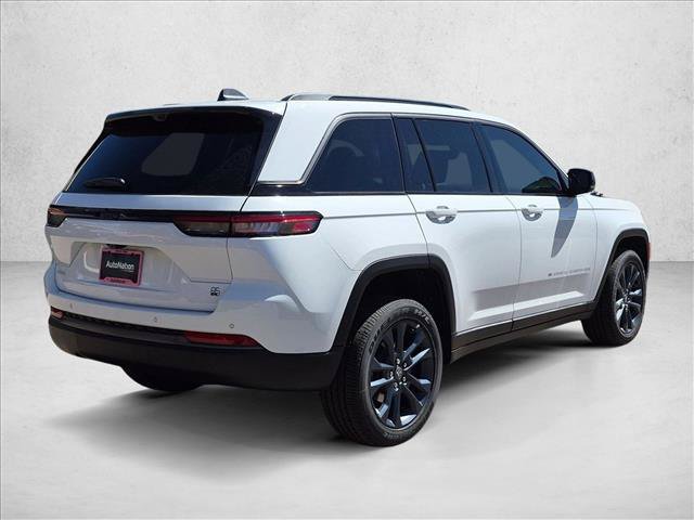 New 2026 Jeep Grand Cherokee Limited AWD/4WD image 2