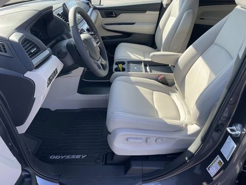 New 2026 Honda Odyssey EX-L image 12