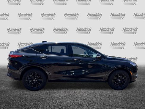 Used 2025 Buick Envista Sport Touring w/ Convenience II Package FWD image 11