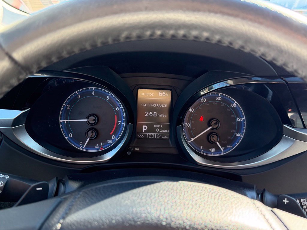 Used 2014 Toyota Corolla S FWD image 23