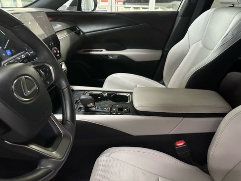 Used 2024 Lexus RX 350 w/ Convenience Package AWD/4WD image 20