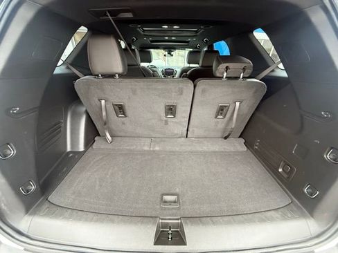 Certified 2023 Chevrolet Traverse RS w/ LPO, Floor Liner Package image 32