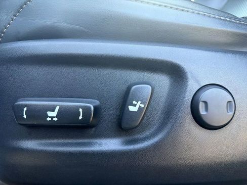 Used 2020 Lexus GX 460 Luxury w/ Accessory Package AWD/4WD image 12