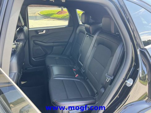 Used 2025 Ford Escape ST-Line FWD image 20