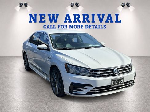 Used 2017 Volkswagen Passat 1.8T R-Line FWD image 6