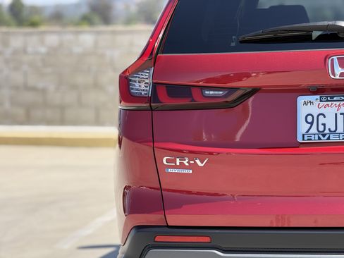Used 2023 Honda CR-V Sport image 13