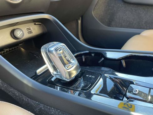 Used 2019 Volvo XC40 T5 Inscription AWD/4WD image 30