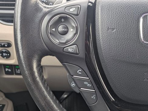 Used 2016 Honda Pilot Elite image 11