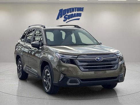 Certified 2025 Subaru Forester Limited w/ Popular Package image 1