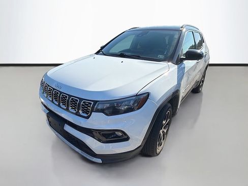 Used 2024 Jeep Compass Limited AWD/4WD image 5