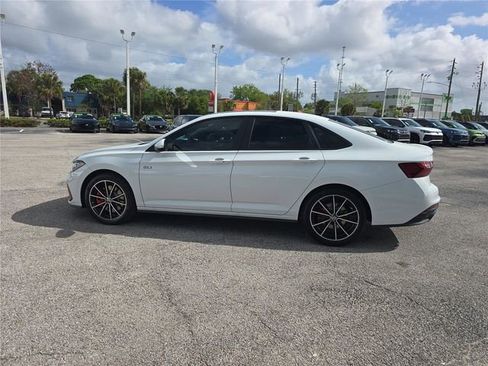 New 2026 Volkswagen Jetta GLI Autobahn FWD image 5