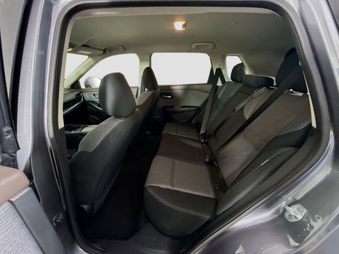 Used 2023 Nissan Rogue SV FWD image 25