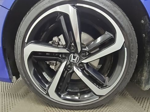 Used 2018 Honda Accord Sport image 40