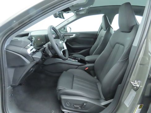 Used 2025 Audi A5 2.0T Premium Plus image 21