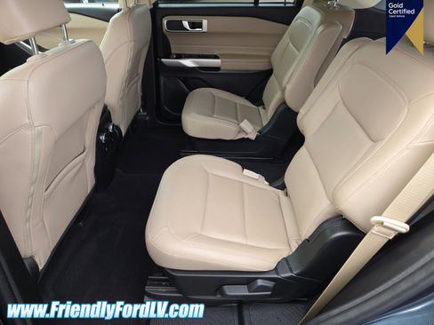 Certified 2022 Ford Explorer XLT w/ Equipment Group 202A image 9