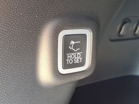 New 2026 Jeep Cherokee Limited AWD/4WD image 12