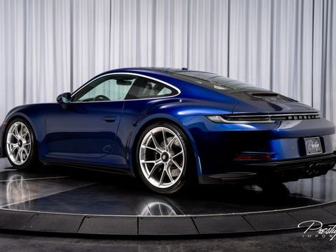 Used 2022 Porsche 911 GT3 image 9