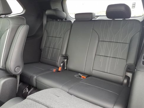 New 2026 Buick Enclave Avenir w/ Super Cruise Package image 14