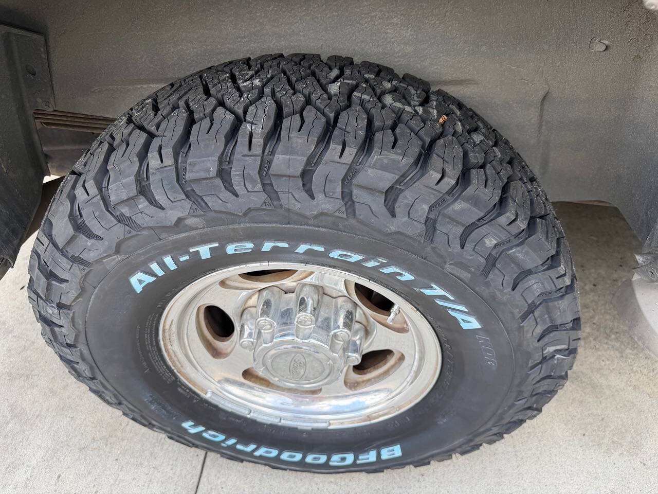 Used 2000 Ford Excursion Limited AWD/4WD image 10