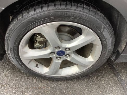 Used 2016 Ford Fusion SE FWD image 21