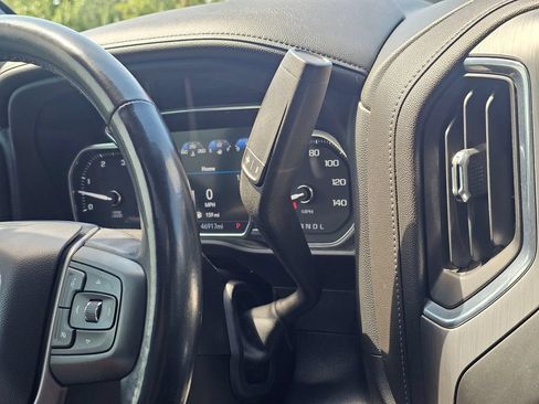 Used 2022 GMC Sierra 2500 Denali w/ Denali Ultimate Package AWD/4WD image 35