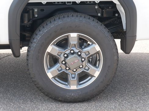 New 2026 GMC Sierra 3500 SLE w/ SLE Value Package AWD/4WD image 3