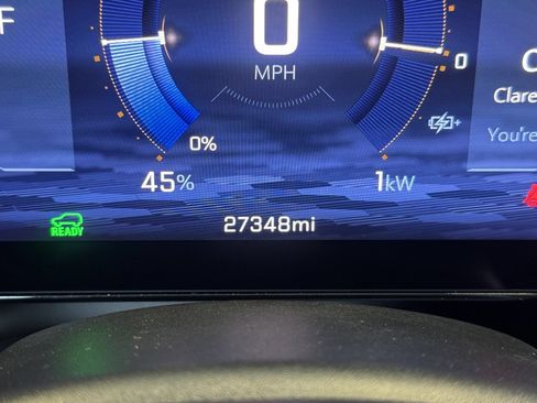 Used 2024 Chevrolet Equinox EV LT FWD image 45