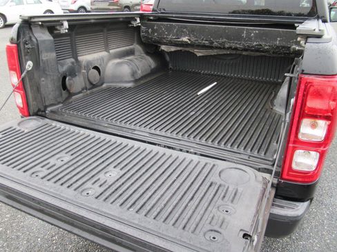Used 2019 Ford Ranger XL w/ FX4 Off-Road Package AWD/4WD image 9