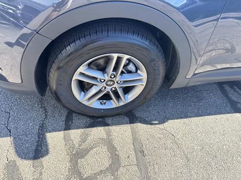 Used 2017 Hyundai Santa Fe Sport image 15