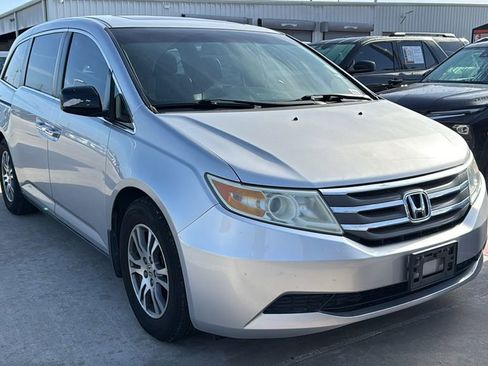 Used 2012 Honda Odyssey EX-L image 2