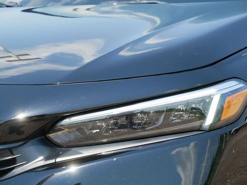 Used 2022 Honda Civic Touring image 10