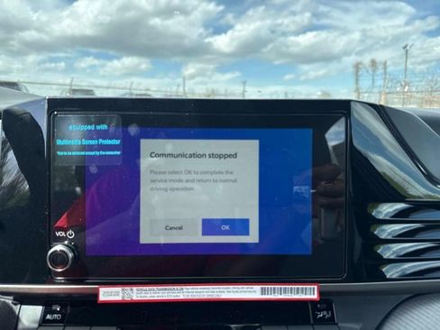 Used 2026 Toyota Camry SE w/ Convenience Package image 21